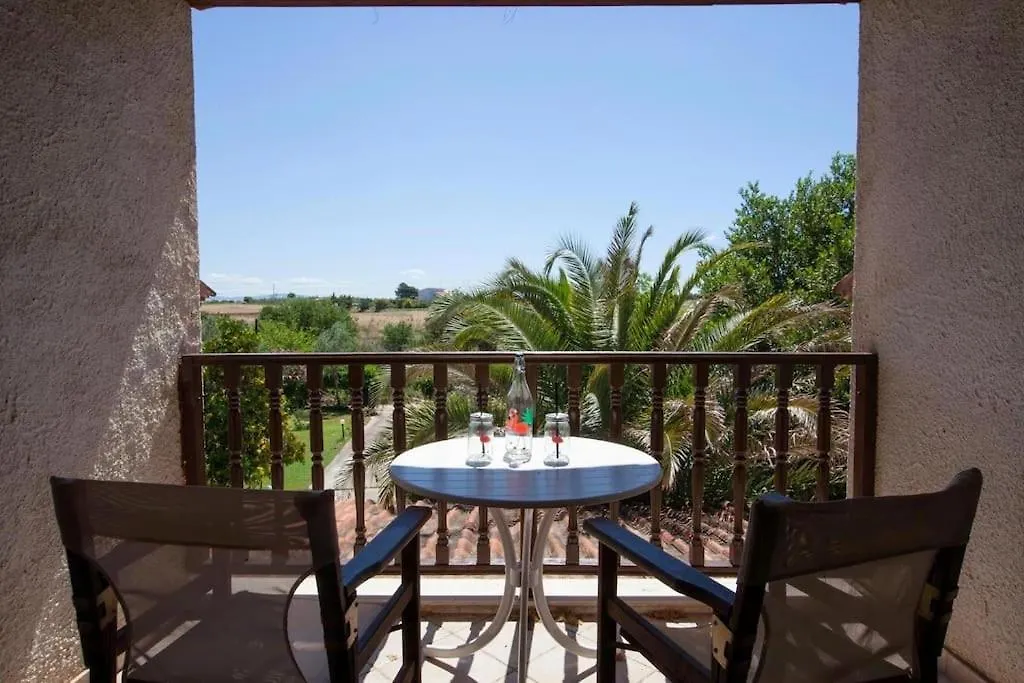 Wonderful Villa With Huge Yard, At Potamos Beach Epanomi
